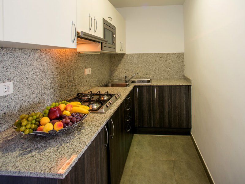 Ona Living Barcelona Aparthotel L'Hospitalet de Llobregat Exterior foto